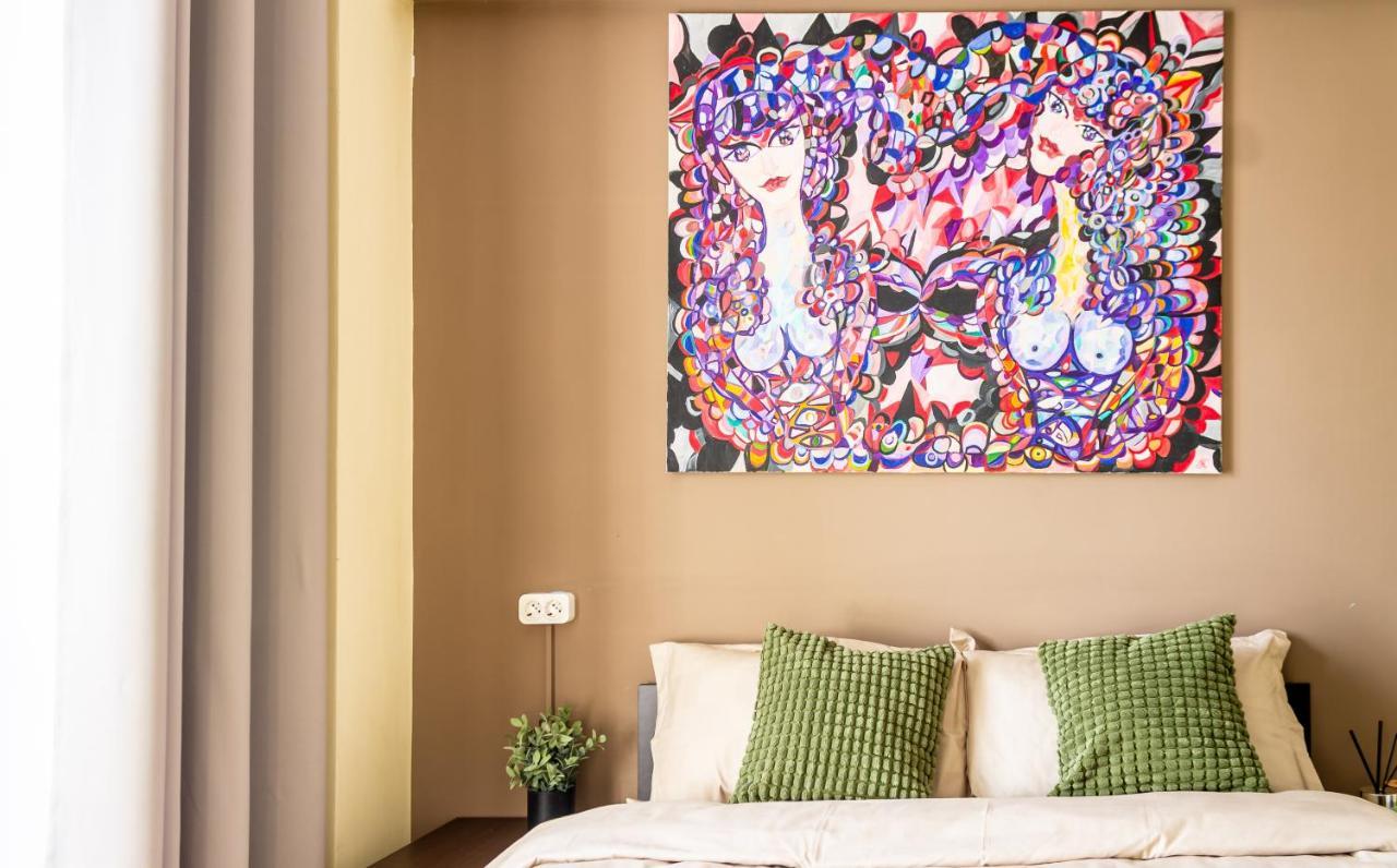 Sky Paradise - M&N Condos Bucureşti Ngoại thất bức ảnh